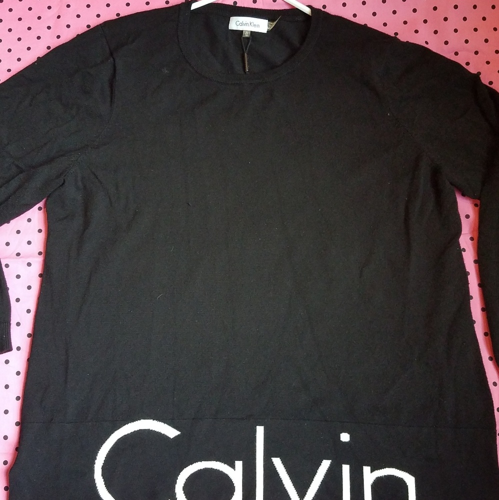 Calvin Klein Sweater - Picture 4 of 5